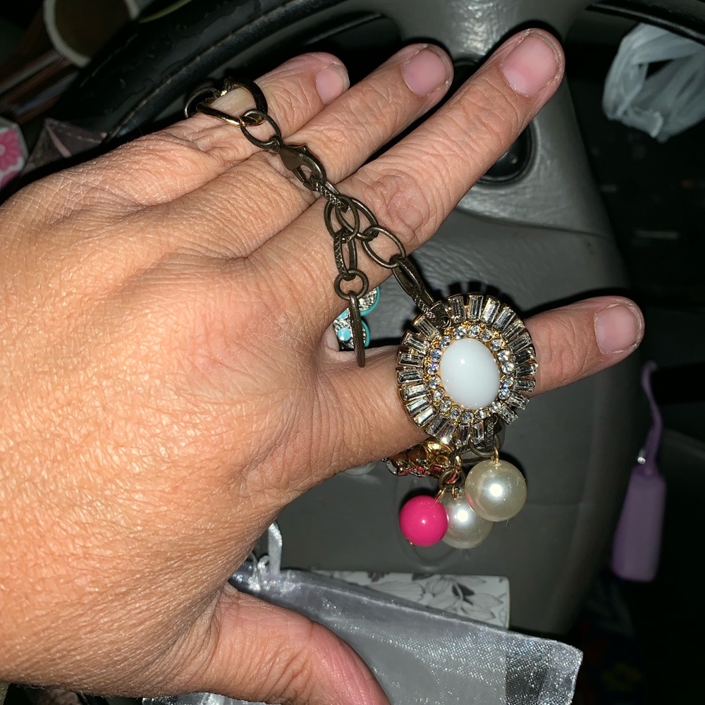 Ashley Bracelet - Picture 3 of 5